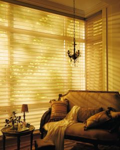  Hunter Douglas sets the gold standard with technical innovation and dynamic use of colour and fabric. Shown above, Alustra Silhouette window shadings in Gold Radiance fabric and hardware.