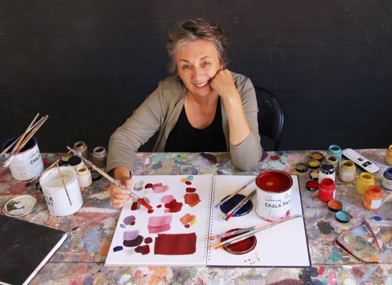 Annie Sloan mixing Burgundy Chalk Paint_photo by Penny Millar