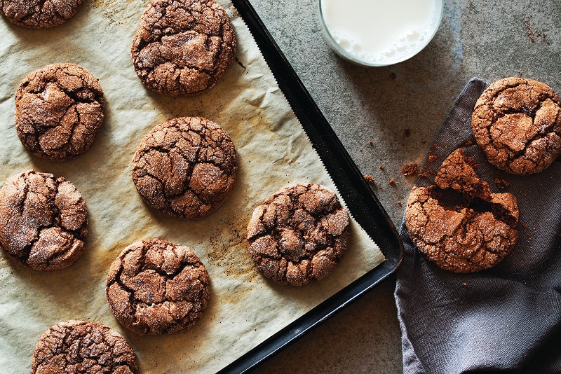 Gluten-Free Chocolate Crackled Cookies