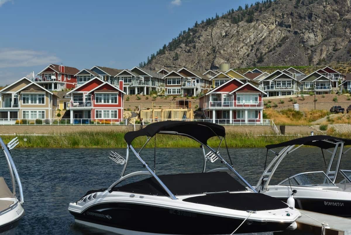 Photo Source: osoyooscottages.com