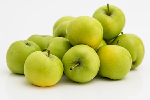 apple-fruit-green-healthy-37645-medium