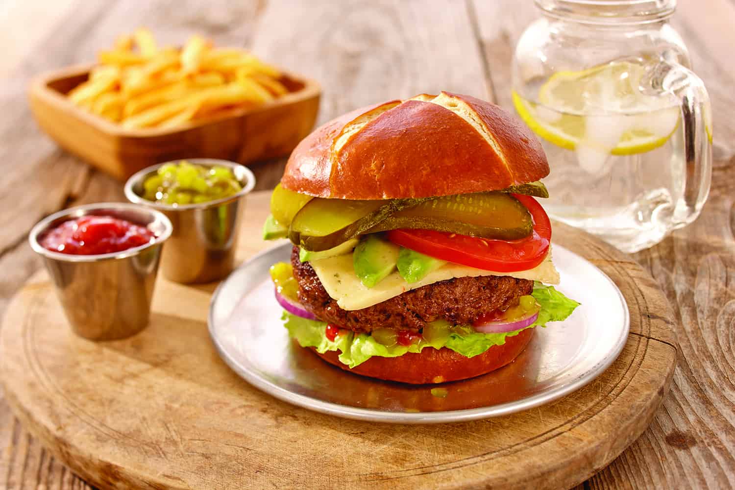 Hot, Sizzling Heat: Lost in the Sahara Burger - Home Trends Magazine