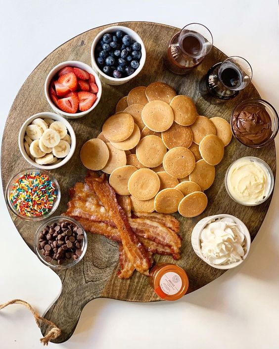 Party Brunch Board Ideas - Home Trends Magazine