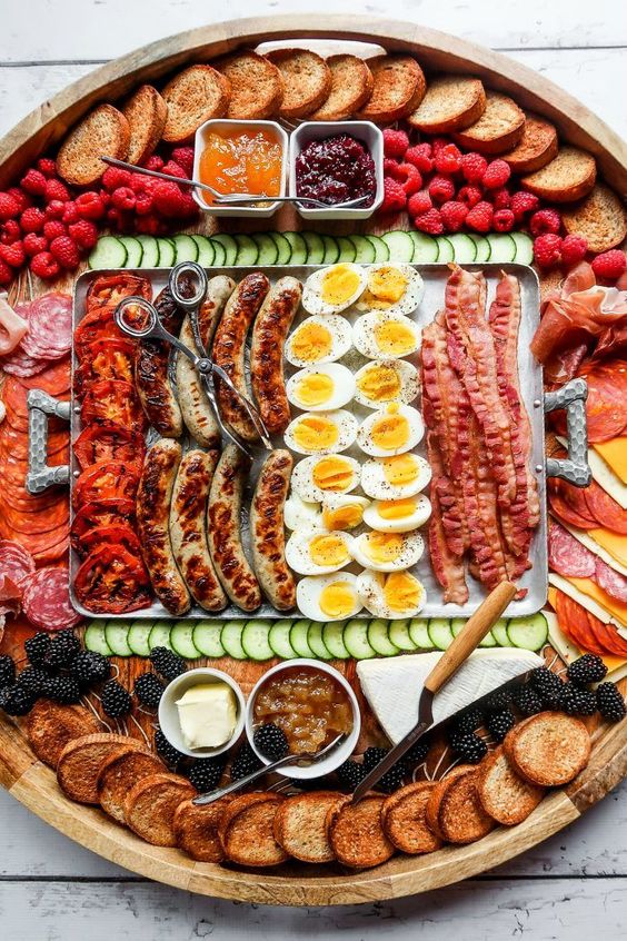 Party Brunch Board Ideas - Home Trends Magazine